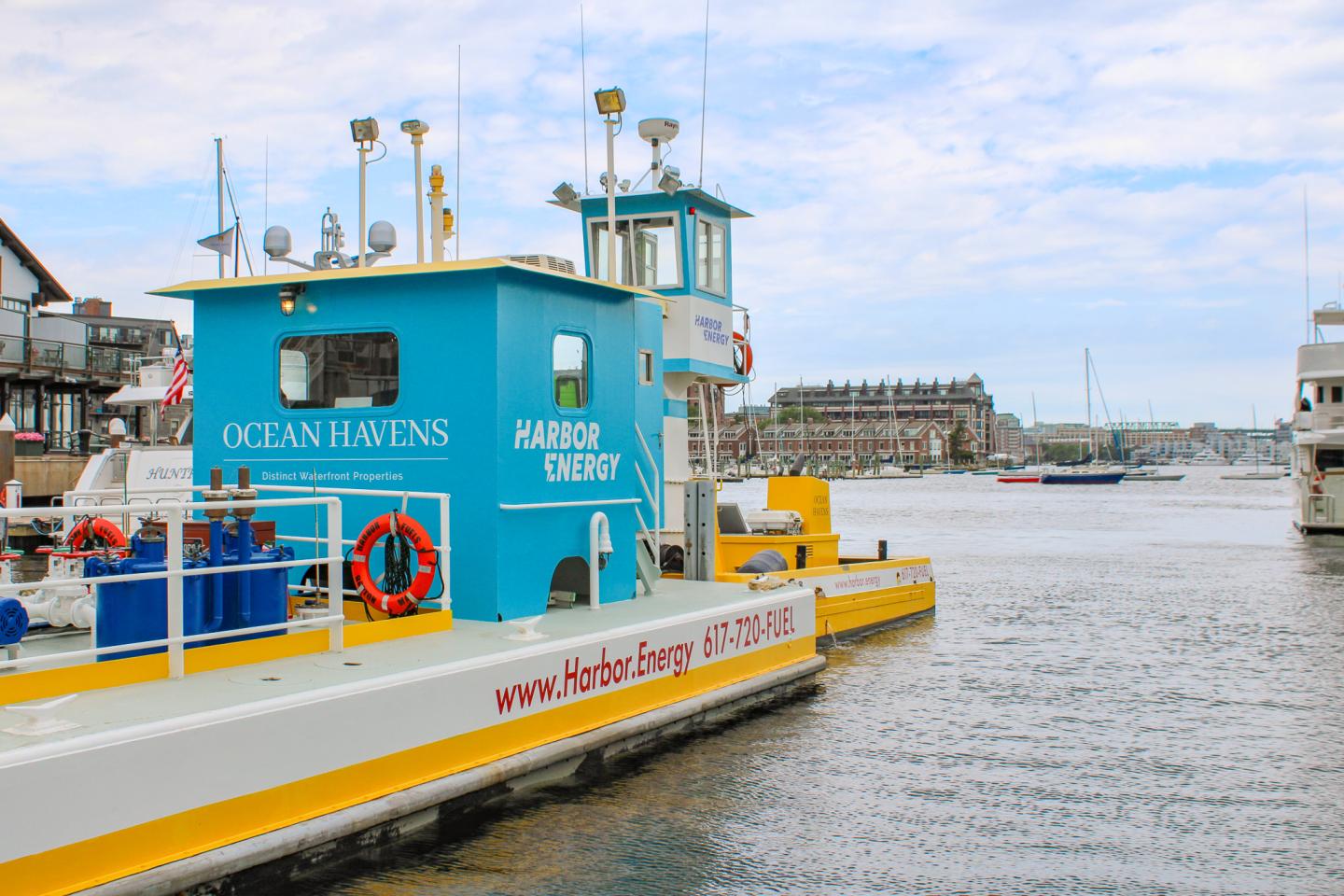 Harbor Energy Traveling Fuel Barge